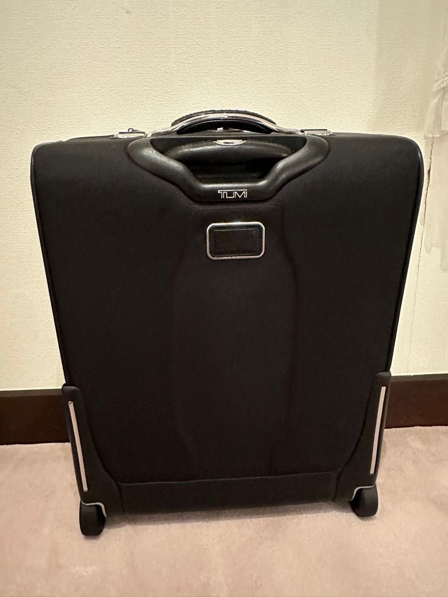 TUMI 超カッコイイ機内持込 Arrive Heathrow 25021D (部品交換 TUMI 超カッコイイ機内持込 Arrive Heathrow 25021D (部品交換