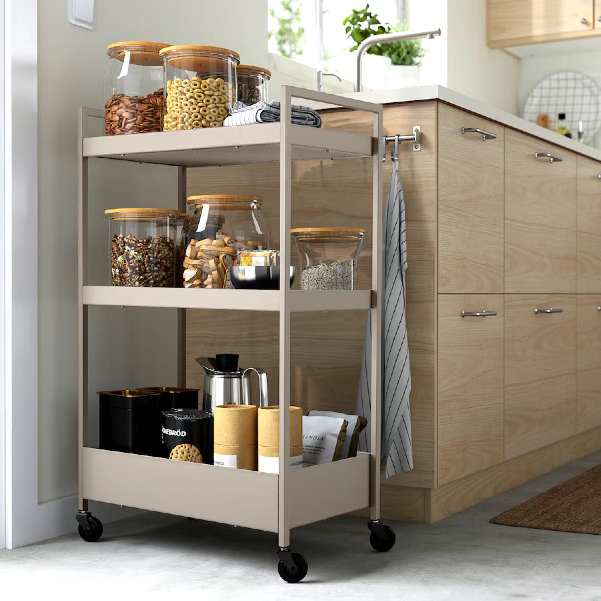 IKEA イケア 新色 ニッサフォース キッチンワゴン ベージュ IKEA イケア 新色 ニッサフォース キッチンワゴン ベージュ
