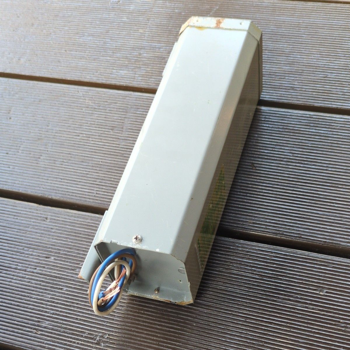 水銀灯安定器 品番YZ40121430 品名4002HA-11G 200V 60Hz 2 3A 水銀灯安定器 品番YZ40121430 品名4002HA-11G 200V 60Hz 2 3A