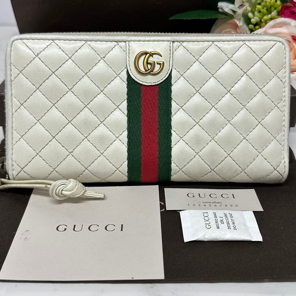 新品同様 グッチ GUCCI 財布 長財布 シェリーライン ラウンド 新品同様 グッチ GUCCI 財布 長財布 シェリーライン ラウンド