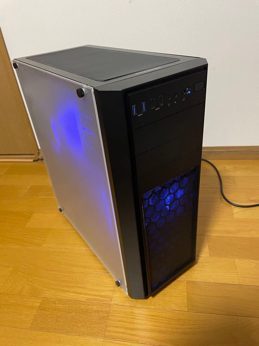 光る!自作ゲーミングPC!i7、SSDで快適仕様です 光る!自作ゲーミングPC!i7、SSDで快適仕様です