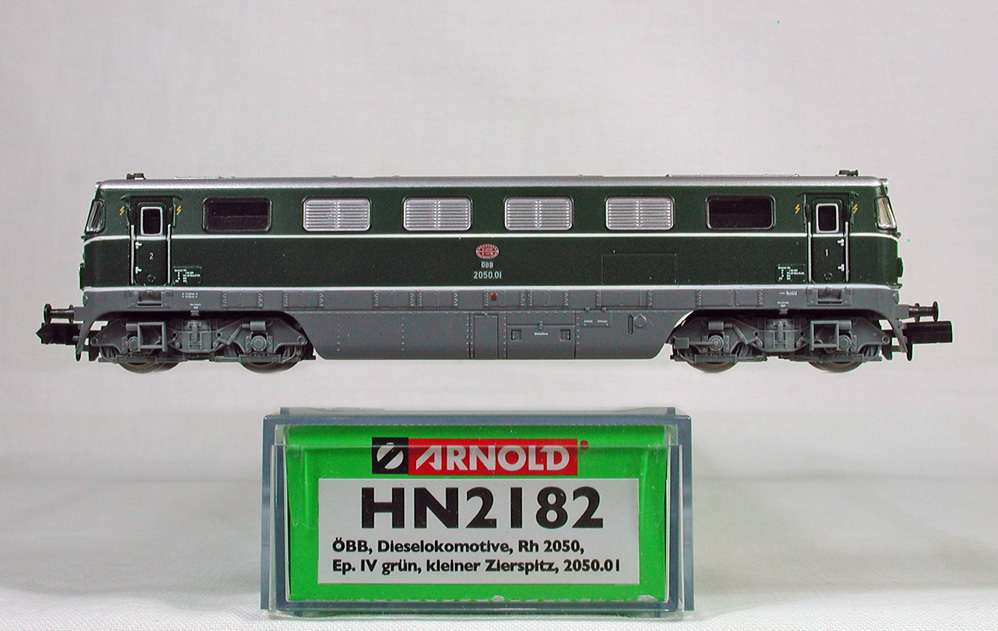 ARNOLD #HN2182 ＯｅＢＢ（オーストリィア国鉄） Ｒｈ.２０５０型 ディーゼル機関車　（ダークグリーン塗装）