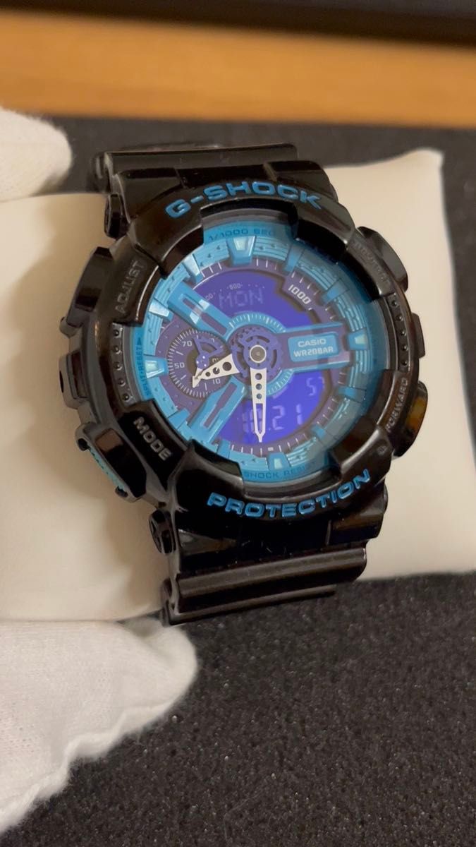 CASIO G-SHOCK 腕時計 GA-110HC