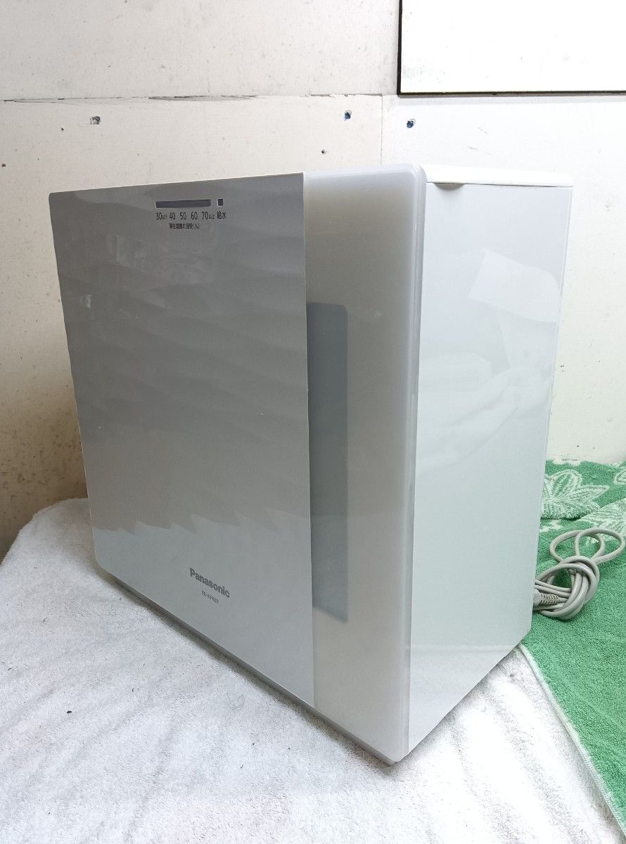 Panasonic パナソニック 加湿機 18年製 FE-KFR07 気化式加湿器 Panasonic パナソニック 加湿機 18年製 FE-KFR07 気化式加湿器
