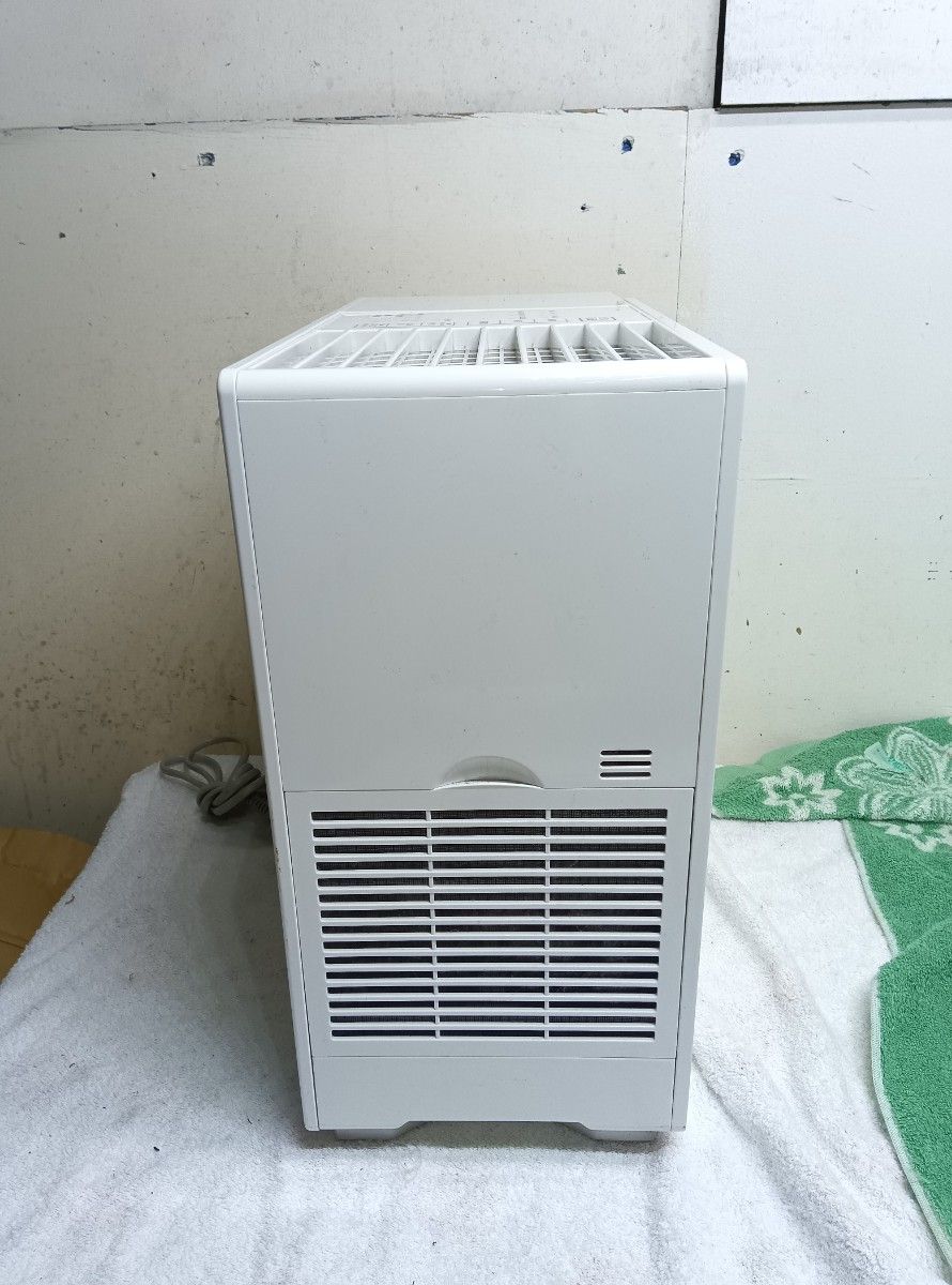 Panasonic パナソニック 加湿機 18年製 FE-KFR07 気化式加湿器 Panasonic パナソニック 加湿機 18年製 FE-KFR07 気化式加湿器