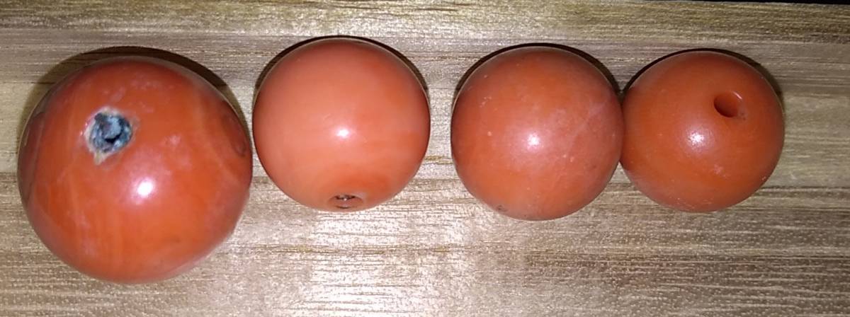清代 珊瑚玉4個 径約20、16、16、15mm 重さ20g 帯留 簪