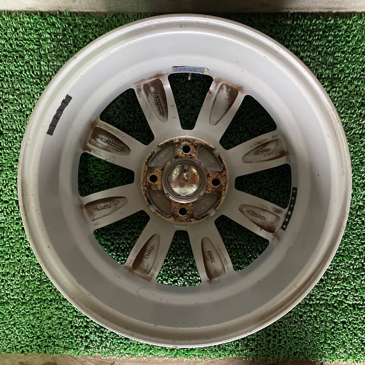 item_image_10