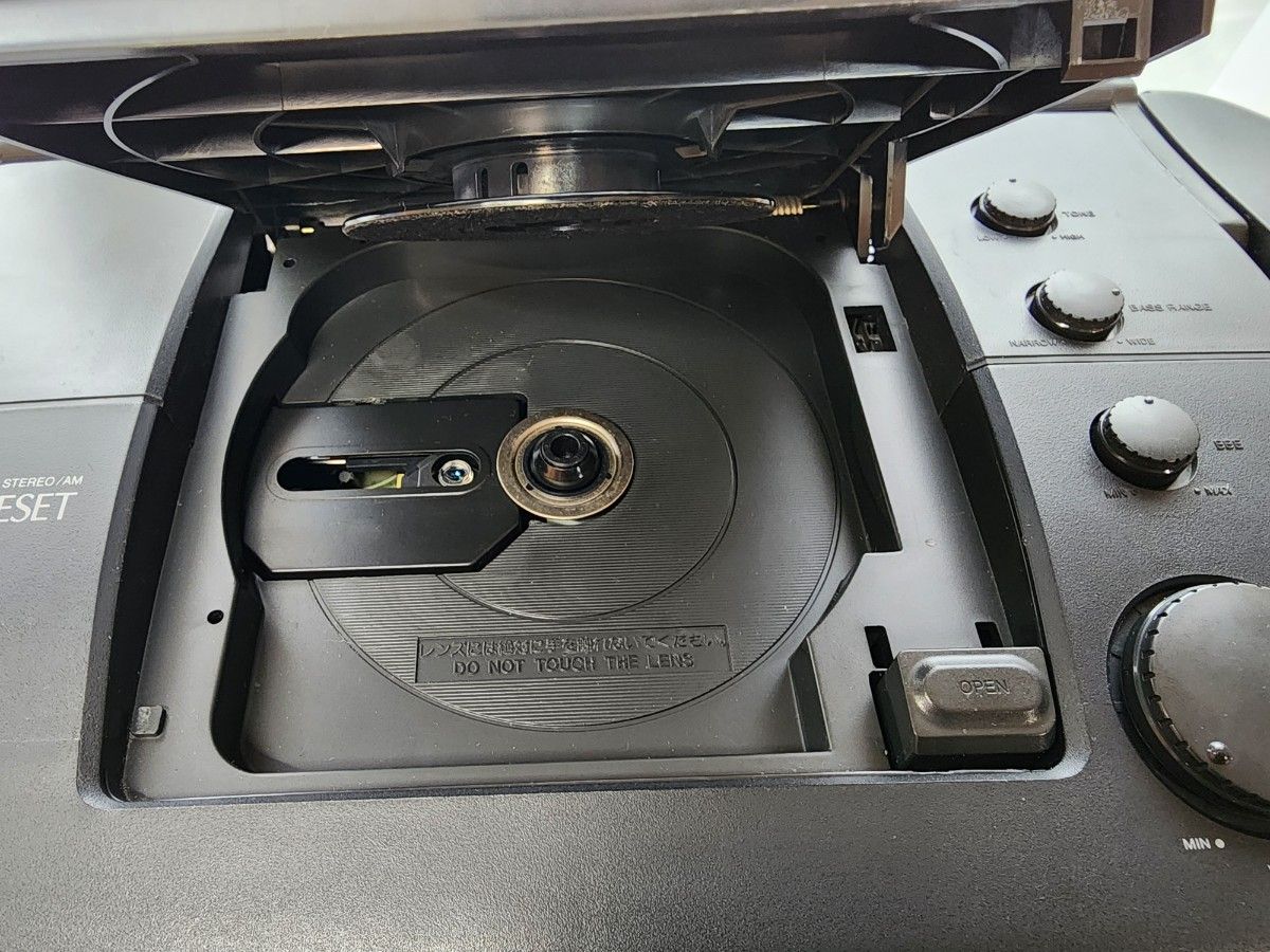 極上】AIWA STRASSER CSD-SR8 Bluetooth搭載CDラジカセ完動品 極上】AIWA STRASSER CSD-SR8 Bluetooth搭載CDラジカセ完動品