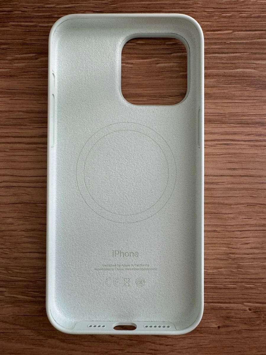 iPhone 15 Pro Max用純正シリコンケース ソフトミント 定価7980 iPhone 15 Pro Max用純正シリコンケース ソフトミント 定価7980