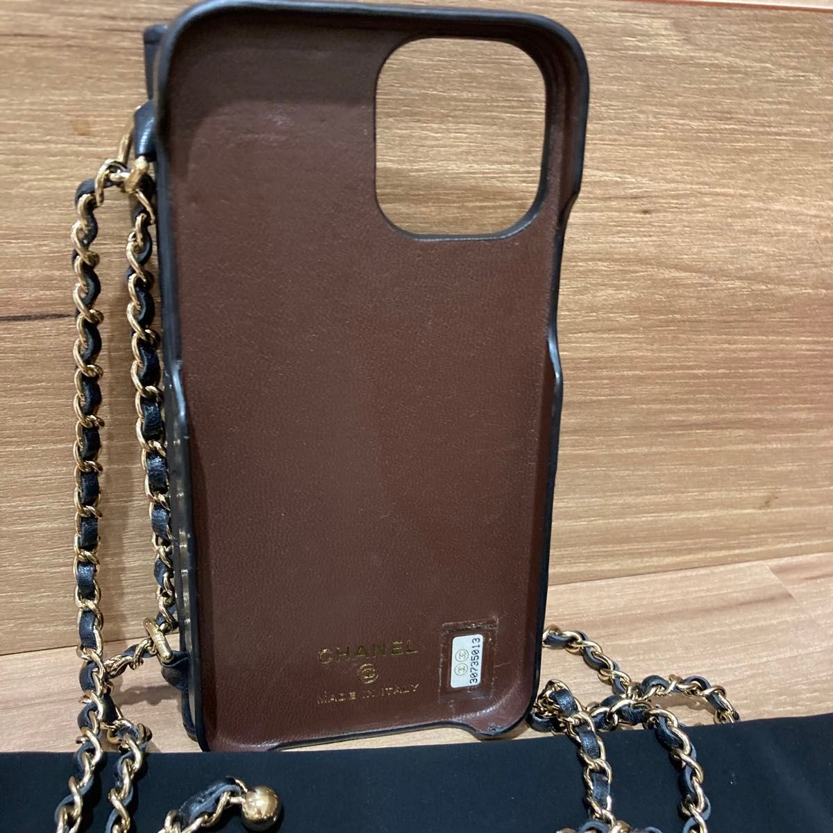 CHANEL シャネル マトラッセ ココマーク iPhoneケース CHANEL シャネル マトラッセ ココマーク iPhoneケース