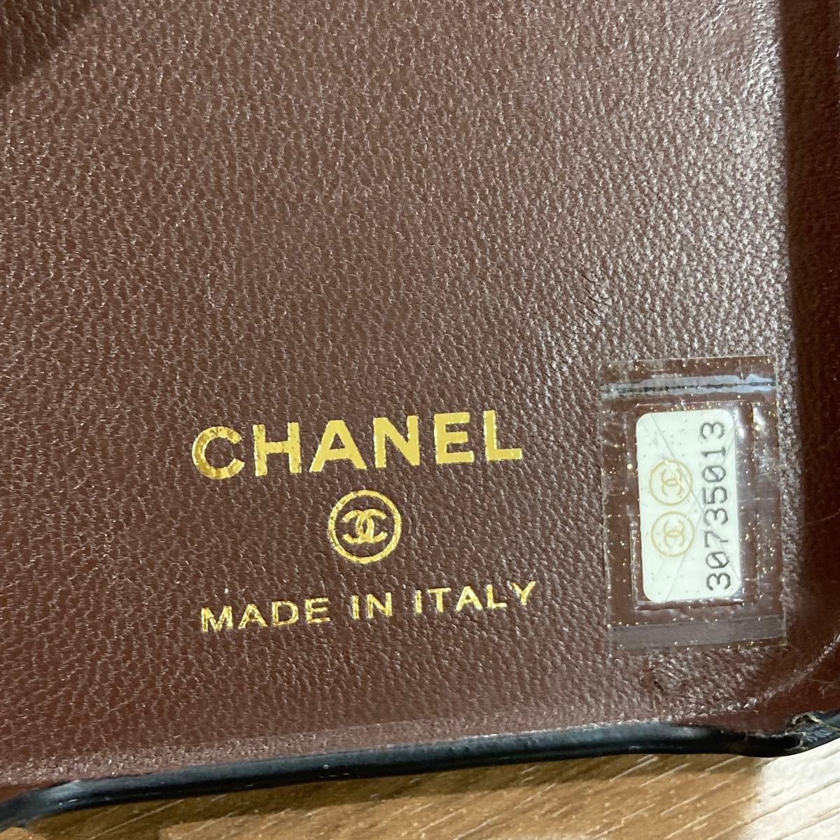 CHANEL シャネル マトラッセ ココマーク iPhoneケース CHANEL シャネル マトラッセ ココマーク iPhoneケース