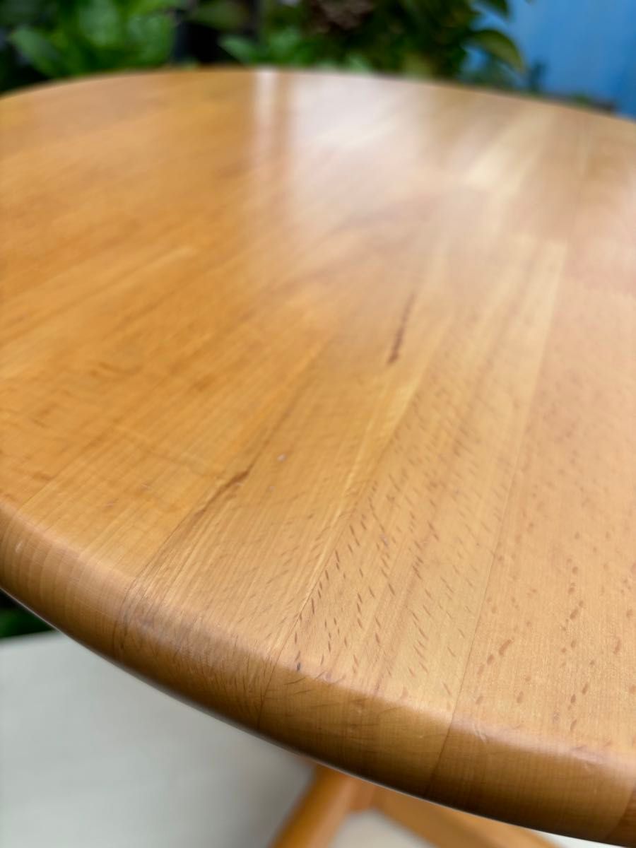希少 飛騨産業 キツツキマーク ラウンドテーブル カフェテーブル 希少 飛騨産業 キツツキマーク ラウンドテーブル カフェテーブル