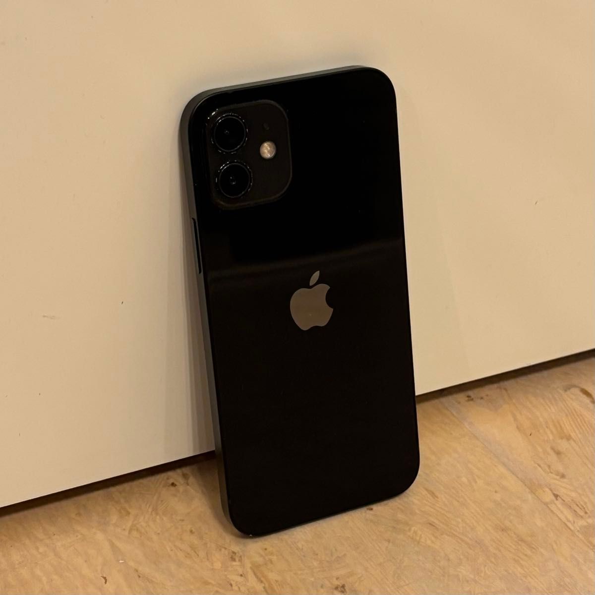 iphone12 本体 箱あり 128GB BLACK 保護フィルム付き|Yahoo iphone12 本体 箱あり 128GB BLACK 保護フィルム付き|Yahoo