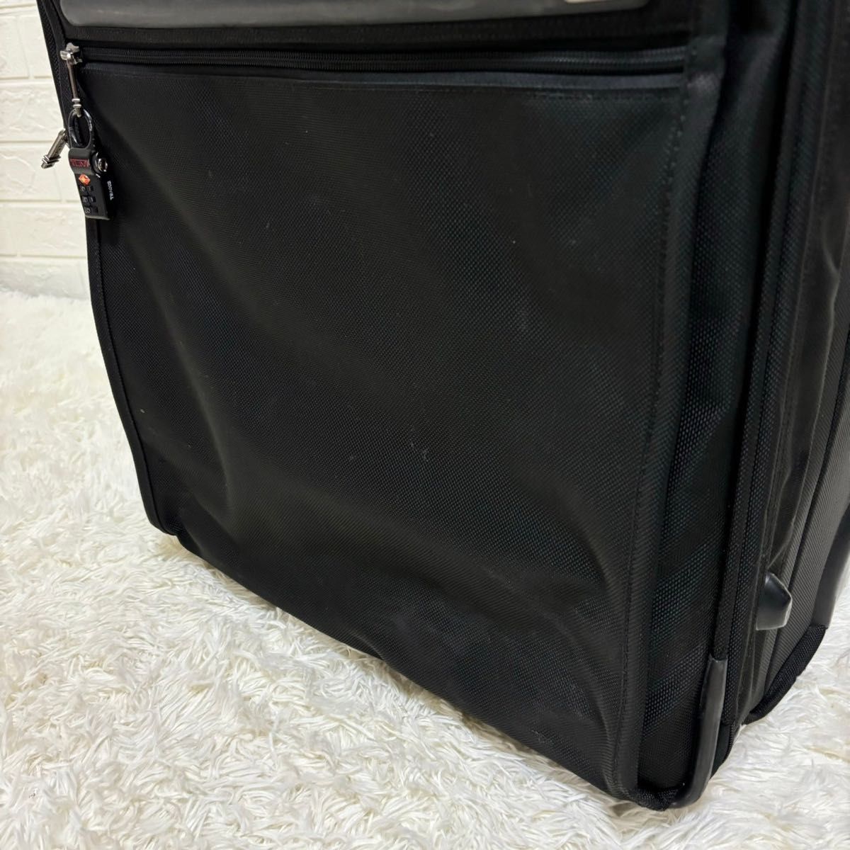 良品】TUMI キャリーケース 22024D4 エキスパンダブル 90L 良品】TUMI キャリーケース 22024D4 エキスパンダブル 90L