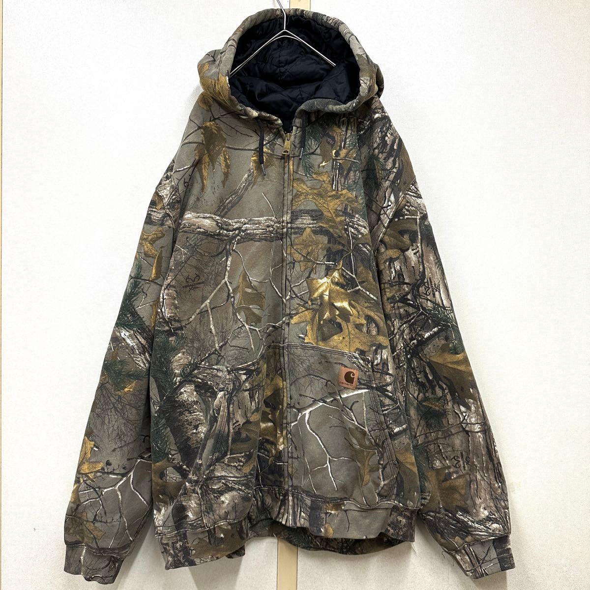 レア 希少 カーハートリアルツリー Carhartt パーカー XLサイズ レア 希少 カーハートリアルツリー Carhartt パーカー XLサイズ