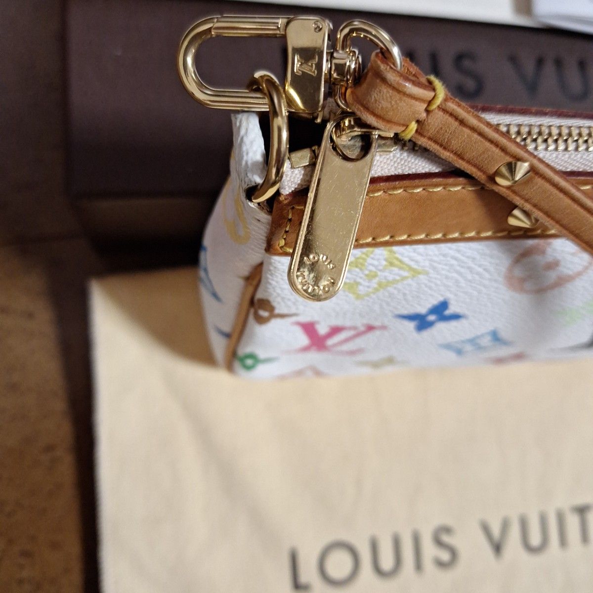 限定価格 未使用に近い極美品 LOUIS VUITTON ルイヴィトン 限定価格 未使用に近い極美品 LOUIS VUITTON ルイヴィトン