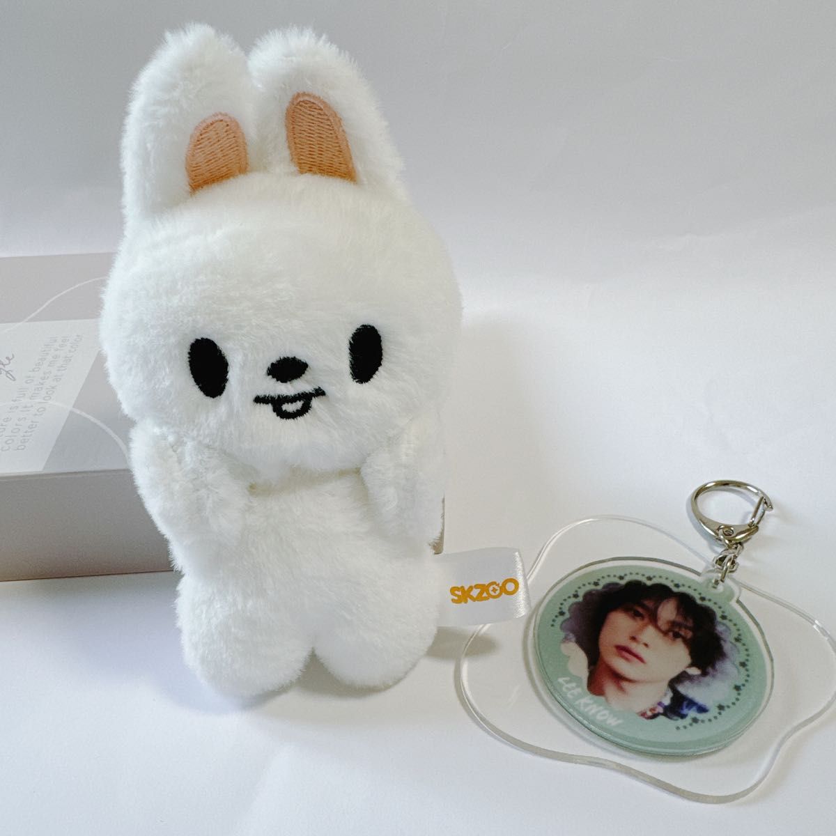 【新品、本物、当店在庫だから安心】 スキズー skzoo リービット リノ マグネットぬいぐるみ キーリング アイドル
