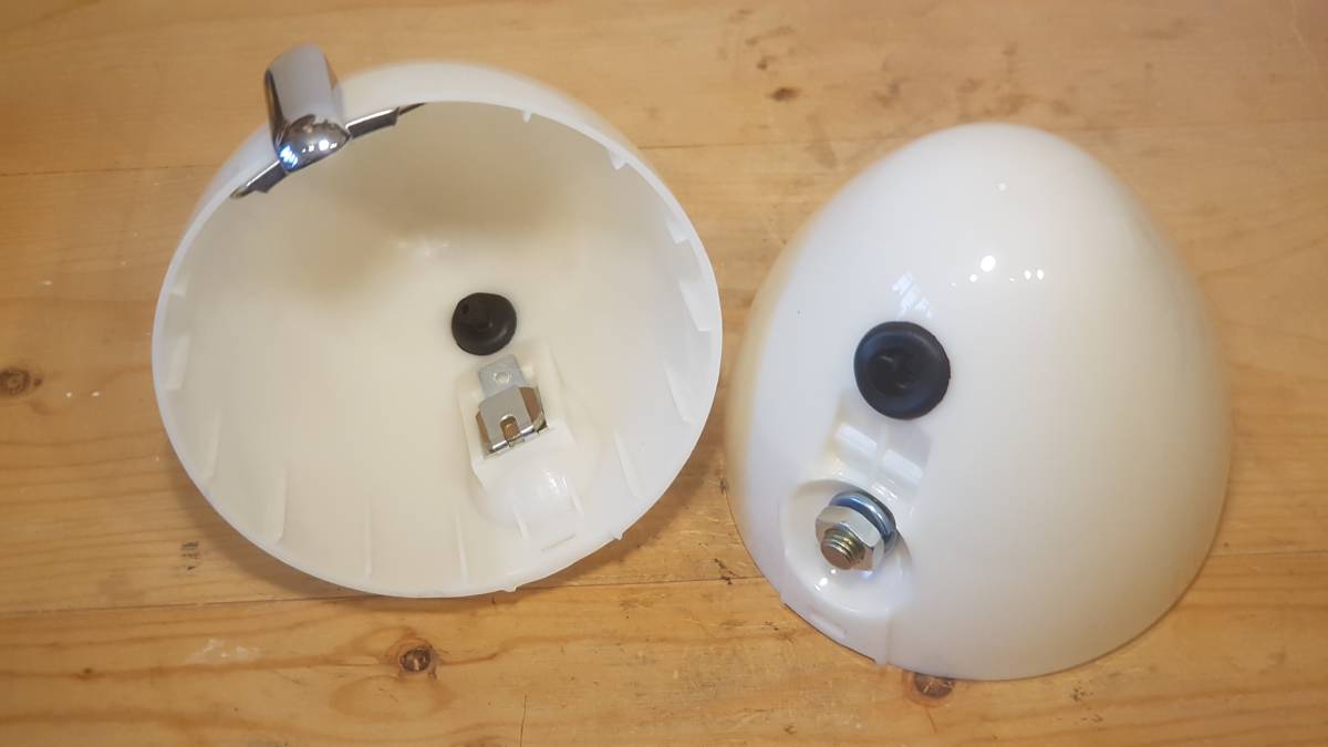  Citroen *2CV head light casing left right 2 piece set 