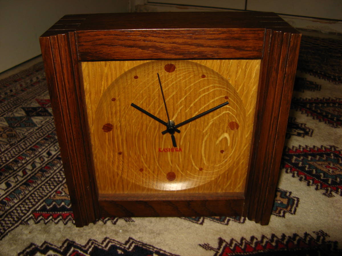 安心発送】 KASHIWA/柏木工 木目が美しい置時計 中古 一般