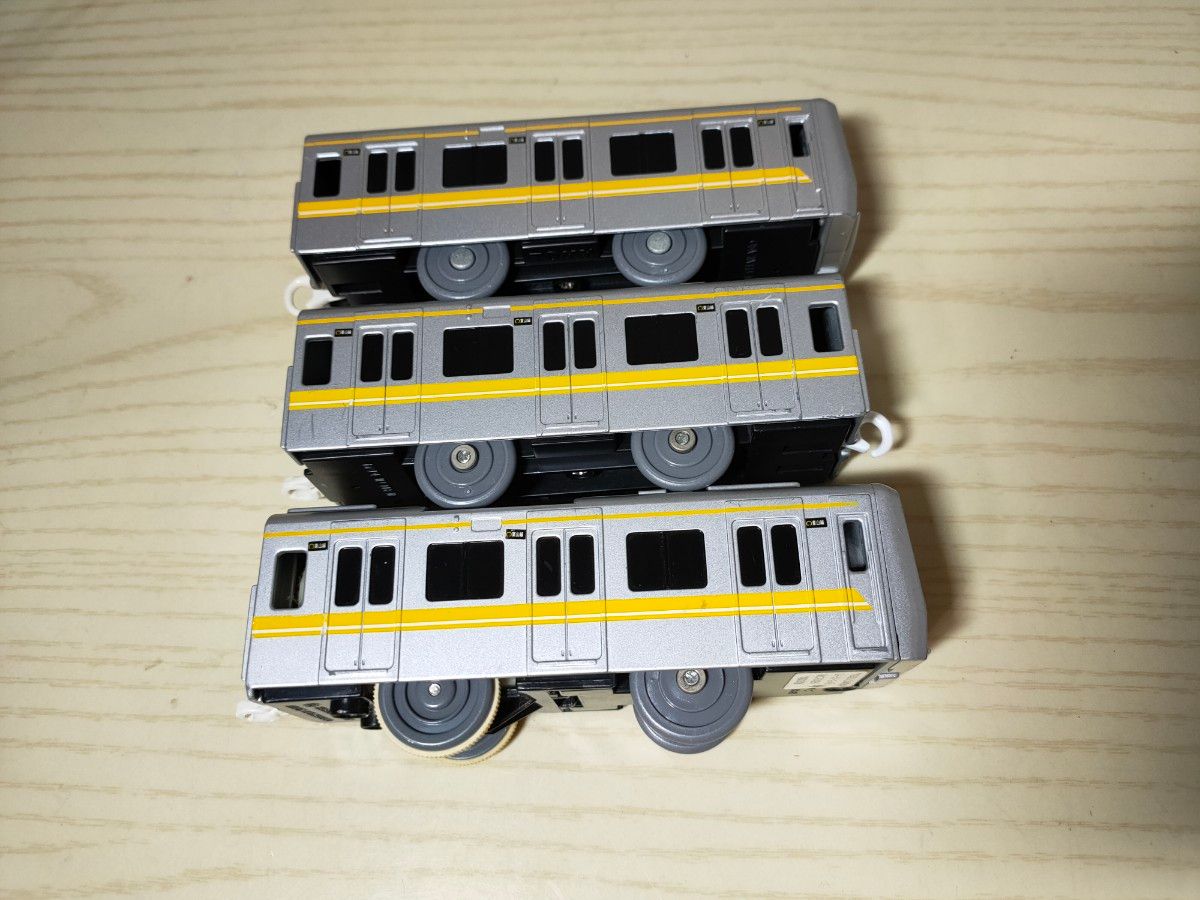 プラレール　名古屋市営地下鉄東山線 Amazon | プラレール 名古屋市営地下鉄東山線 | 車両 | おもちゃ