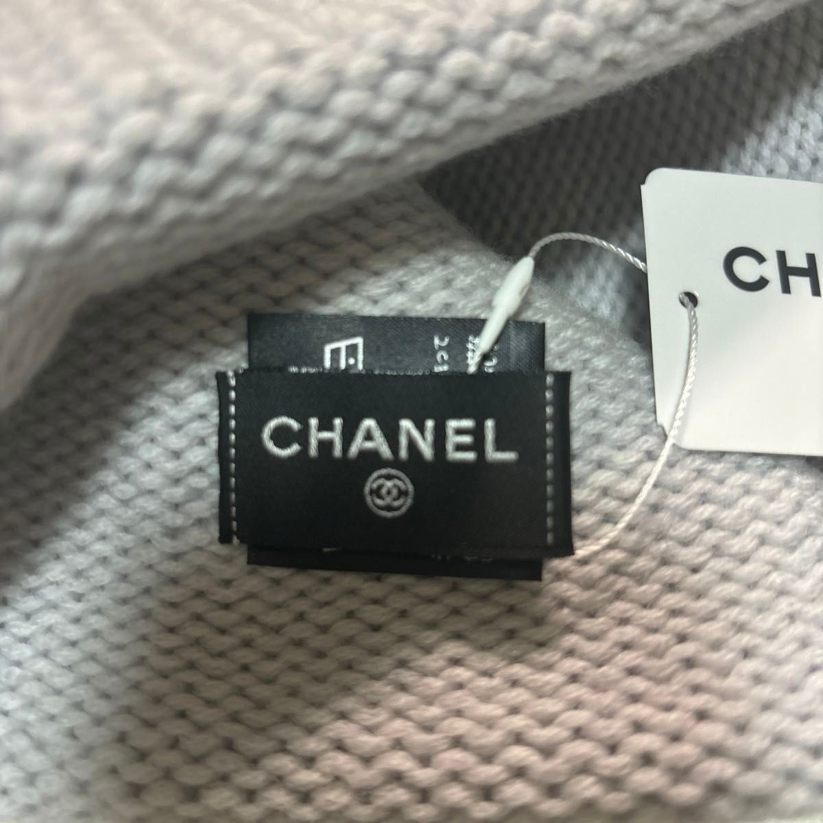 新品タグ付 CHANEL シャネル ニット帽 ビーニー ニットキャップ 新品タグ付 CHANEL シャネル ニット帽 ビーニー ニットキャップ