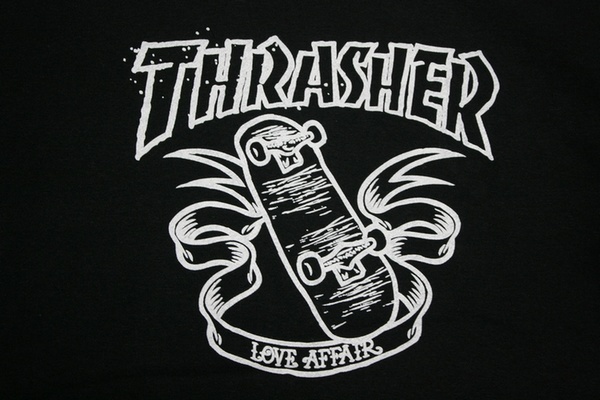 新品 THRASHER パーカー XL スラッシャー ストリート スケボー スケーター スウェット フーディ 黒 ブラック TH8505_画像2