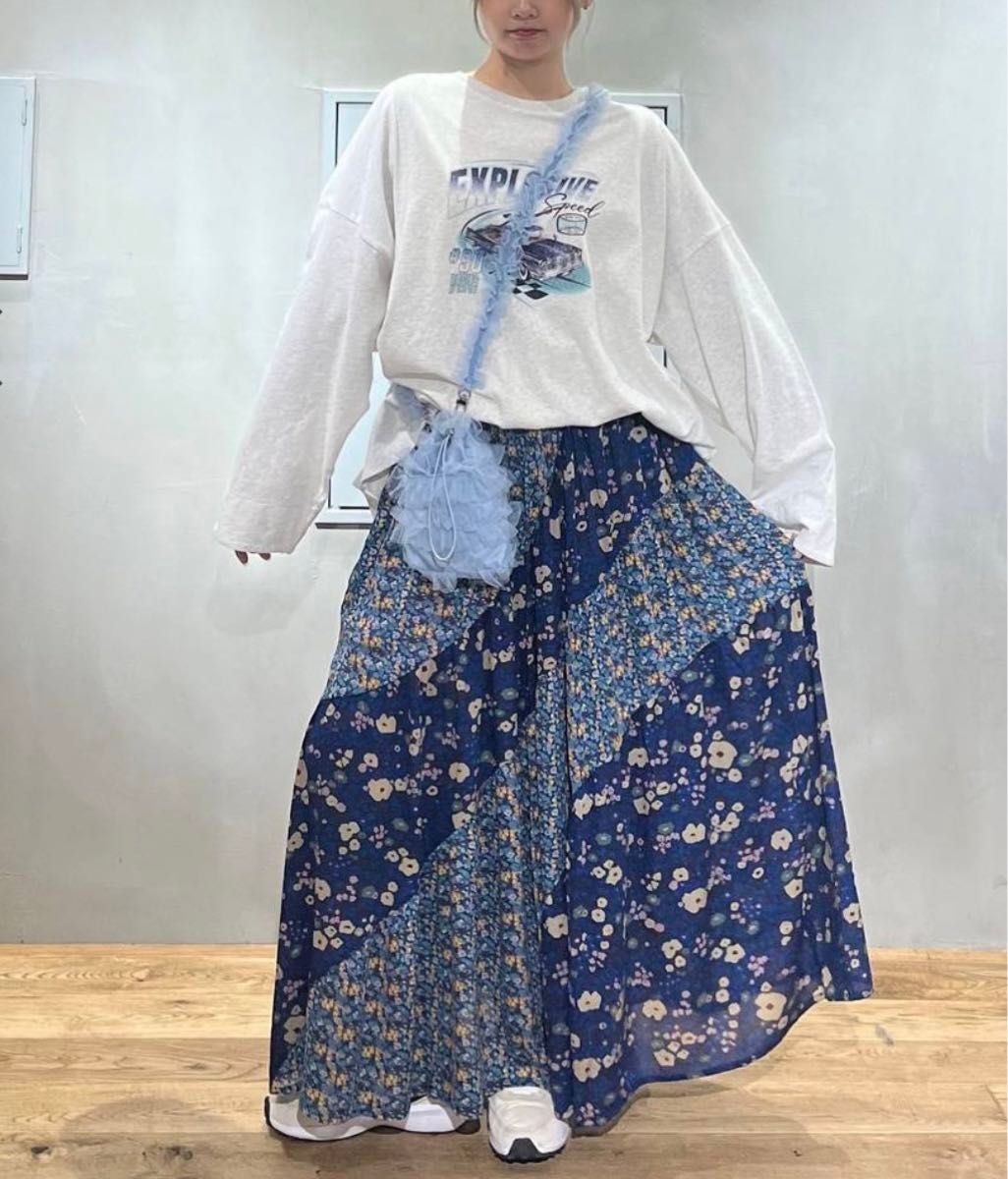 新品・タグ付き ニコアンド エスカルゴマキシフラワースカート2 新品・タグ付き ニコアンド エスカルゴマキシフラワースカート2