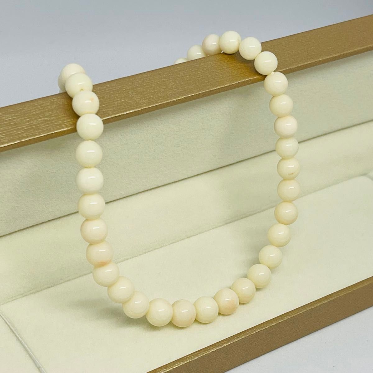 本珊瑚 サンゴ 白珊瑚 ネックレス 宝石珊瑚 沖縄産 5-8mm ケース 本珊瑚 サンゴ 白珊瑚 ネックレス 宝石珊瑚 沖縄産 5-8mm ケース