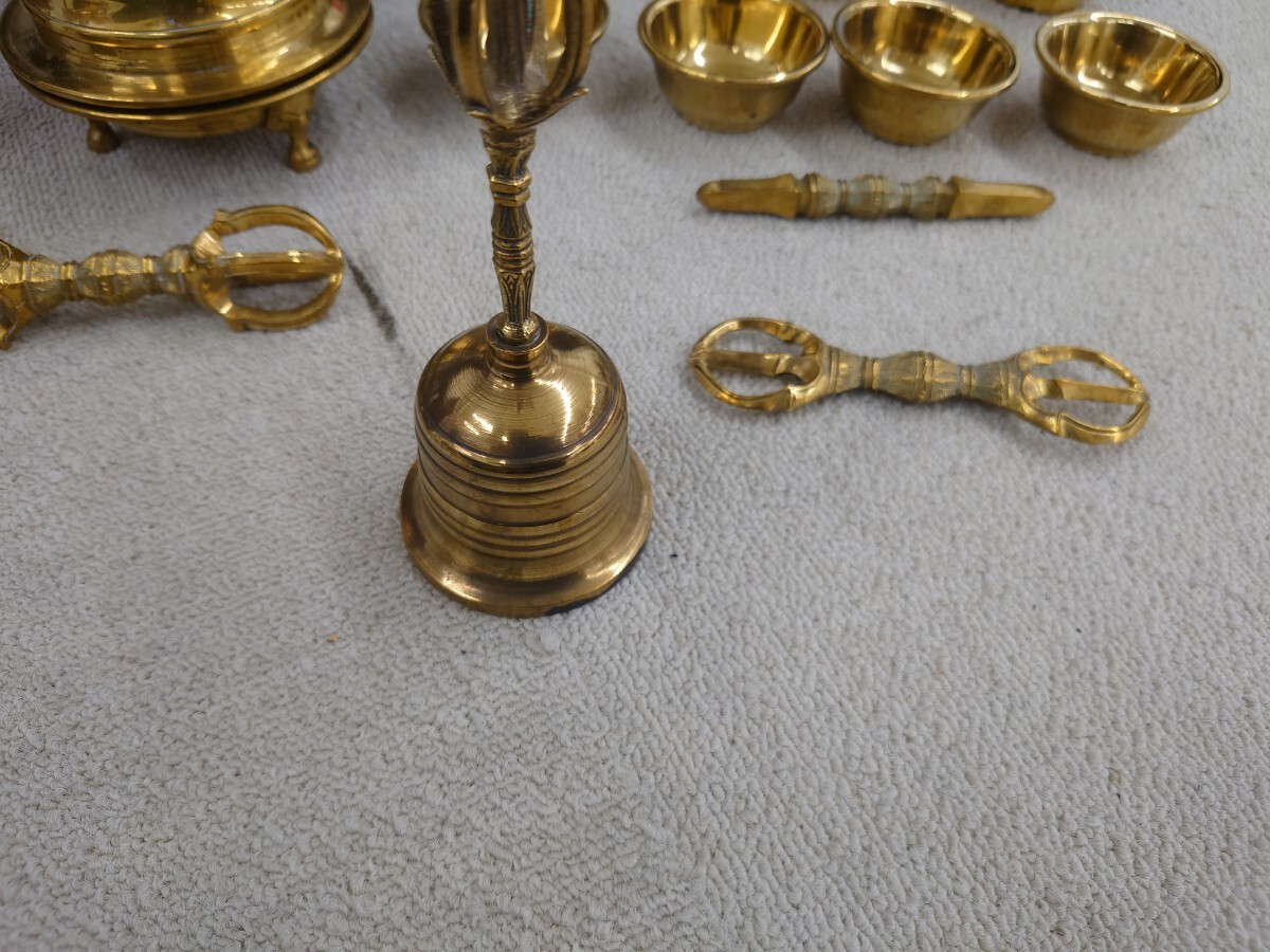 仏具 前具 中古 密教 金剛盤 金剛鈴 独鈷 三鈷 五鈷 華瓶 火舎 仏具 前具 中古 密教 金剛盤 金剛鈴 独鈷 三鈷 五鈷 華瓶 火舎