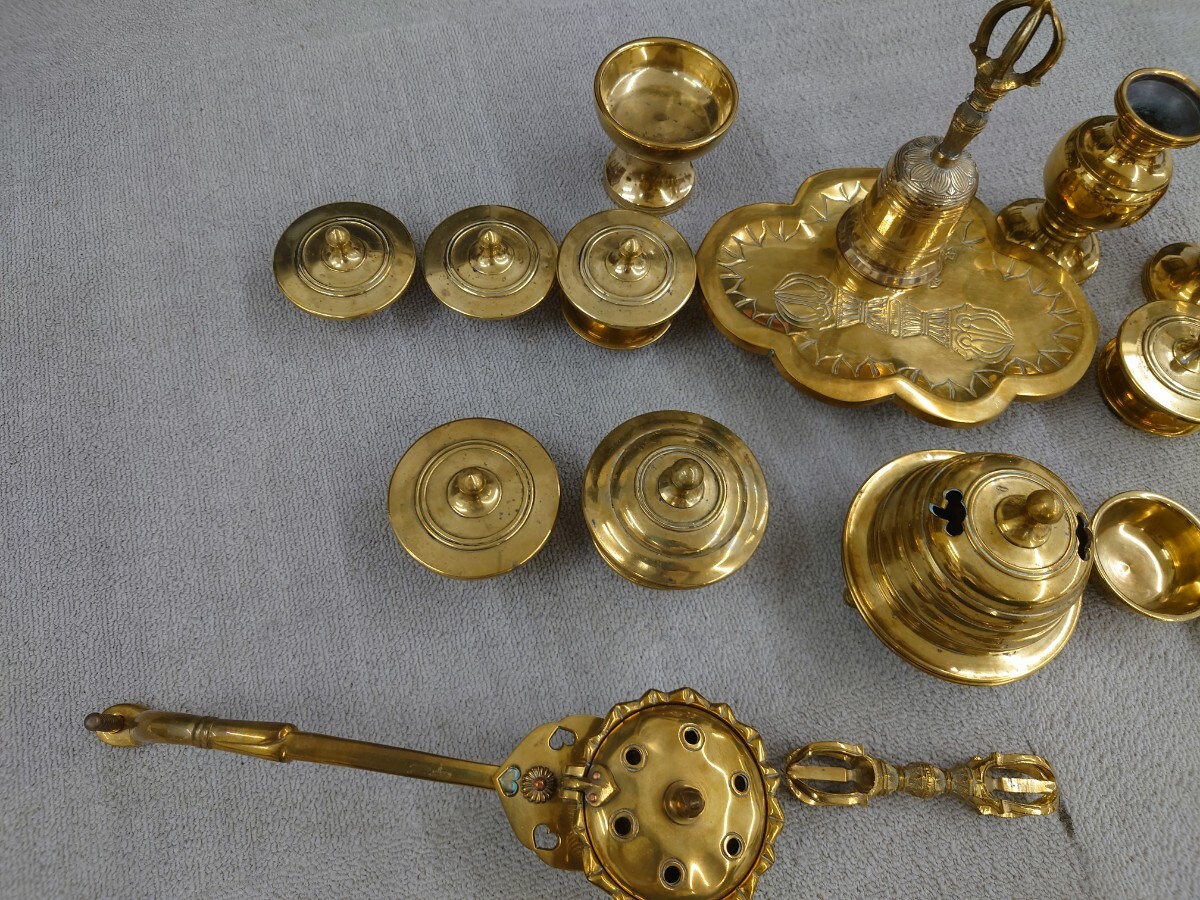 仏具 前具 中古 密教 金剛盤 金剛鈴 独鈷 三鈷 五鈷 華瓶 火舎 仏具 前具 中古 密教 金剛盤 金剛鈴 独鈷 三鈷 五鈷 華瓶 火舎