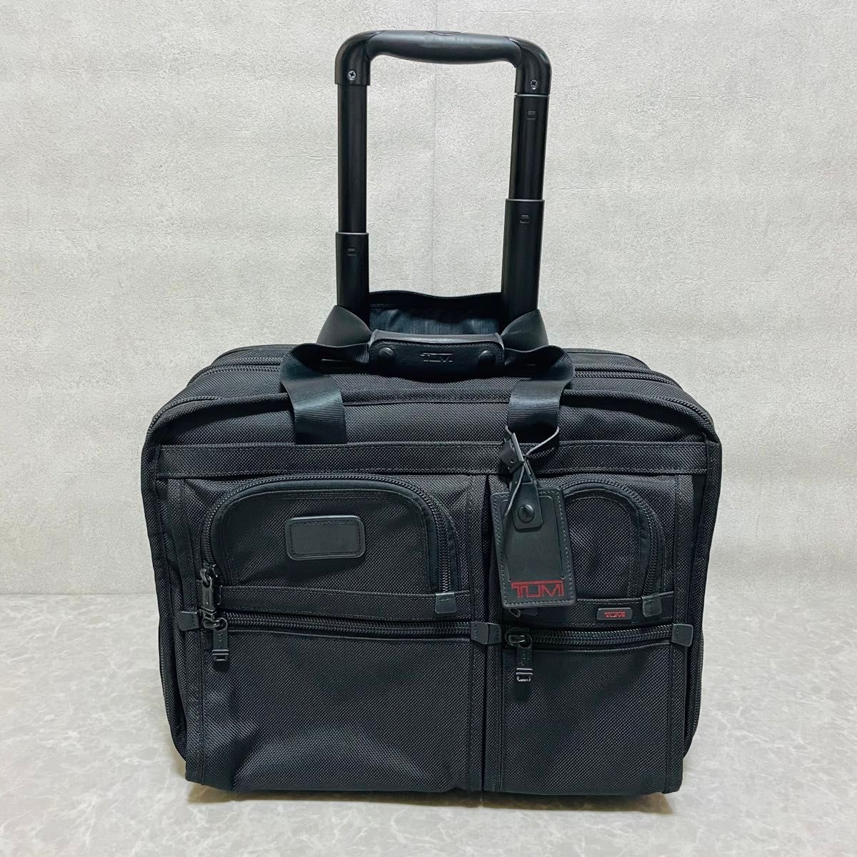 超美品 TUMI 26103DH キャリーケース 2輪 ナイロン 機内持込 超美品 TUMI 26103DH キャリーケース 2輪 ナイロン 機内持込