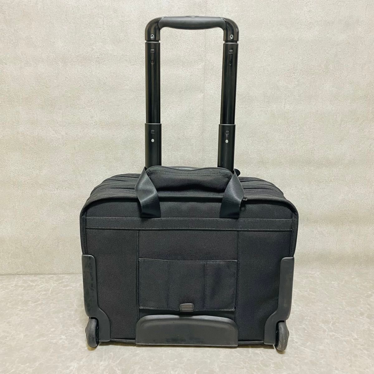 超美品 TUMI 26103DH キャリーケース 2輪 ナイロン 機内持込 超美品 TUMI 26103DH キャリーケース 2輪 ナイロン 機内持込