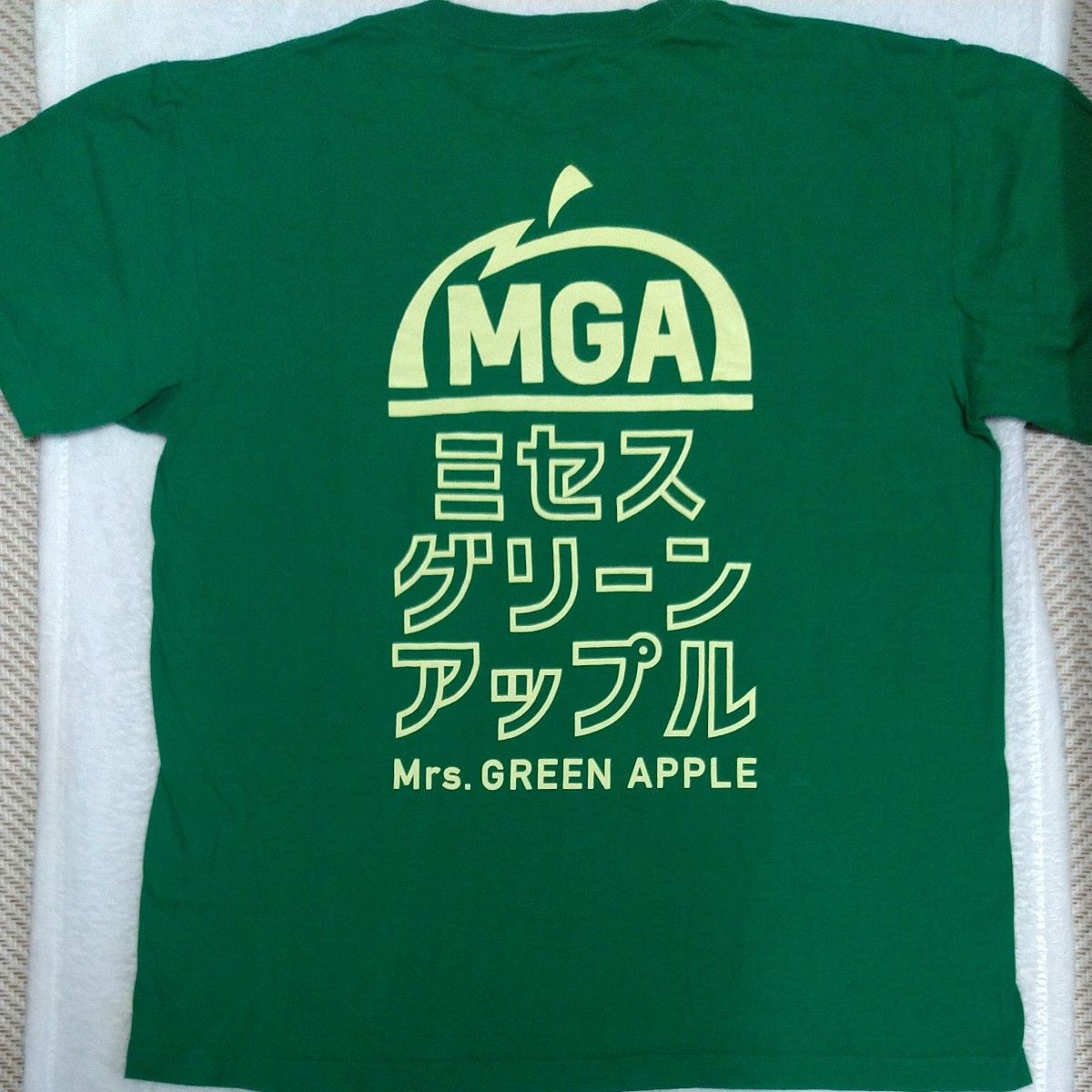 美品 Mrs GREEN APPLE 2018 夏フェスグッズ カタカナTシャツ 美品 Mrs GREEN APPLE 2018 夏フェスグッズ カタカナTシャツ