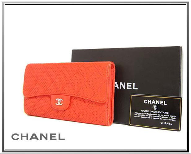 ☆美品CHANEL/シャネル パンチングラムスキン マトラッセ 長財布 赤 送料税込み！