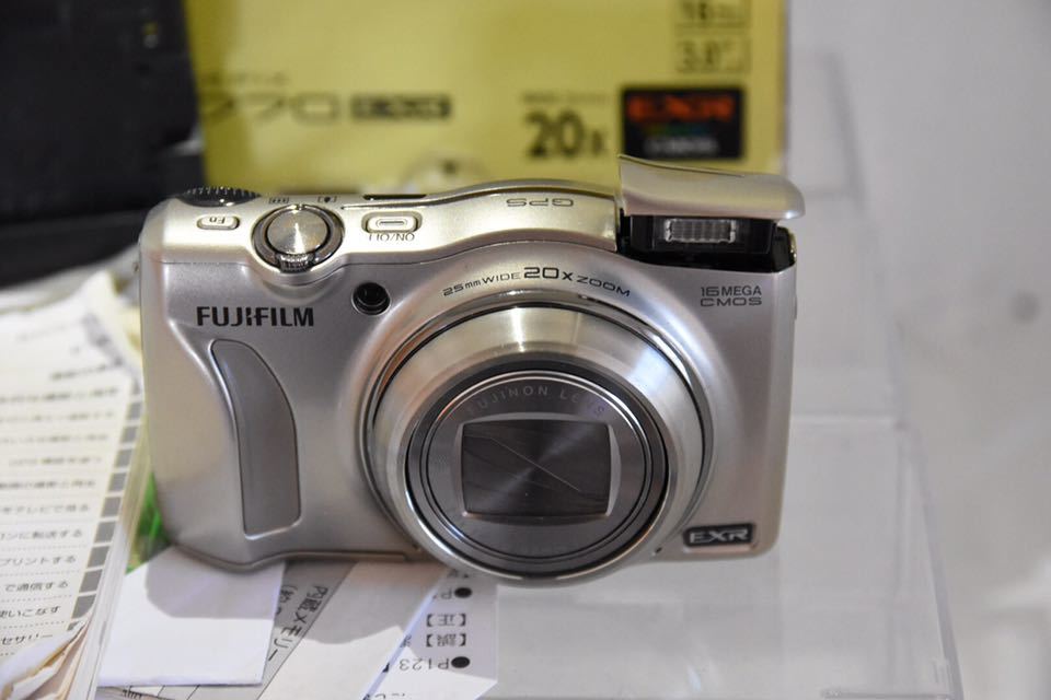 FUJIFILM FINEPIX F770 EXR コンパクトデジタルカメラ DIGITAL CAMERA Z15 en_画像2