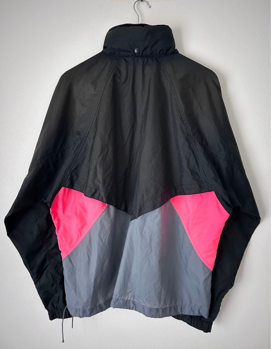 90's 古着 NIKE ナイキ ナイロンジャケット ナイロンパーカー 90's 古着 NIKE ナイキ ナイロンジャケット ナイロンパーカー