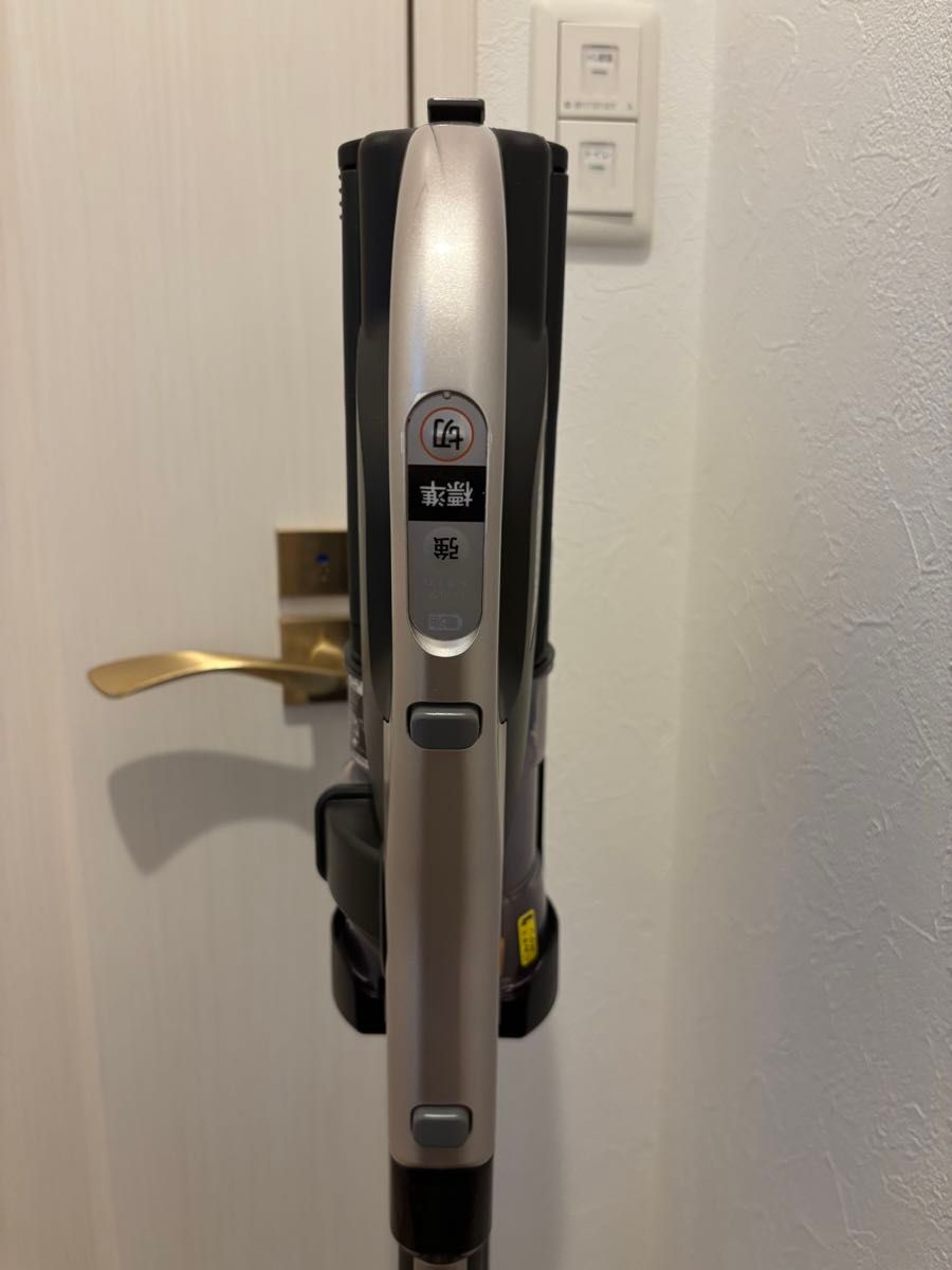 日立 掃除機 PV-BL50J 上位モデル 純正収納付充電台 BT良品 22年 日立 掃除機 PV-BL50J 上位モデル 純正収納付充電台 BT良品 22年
