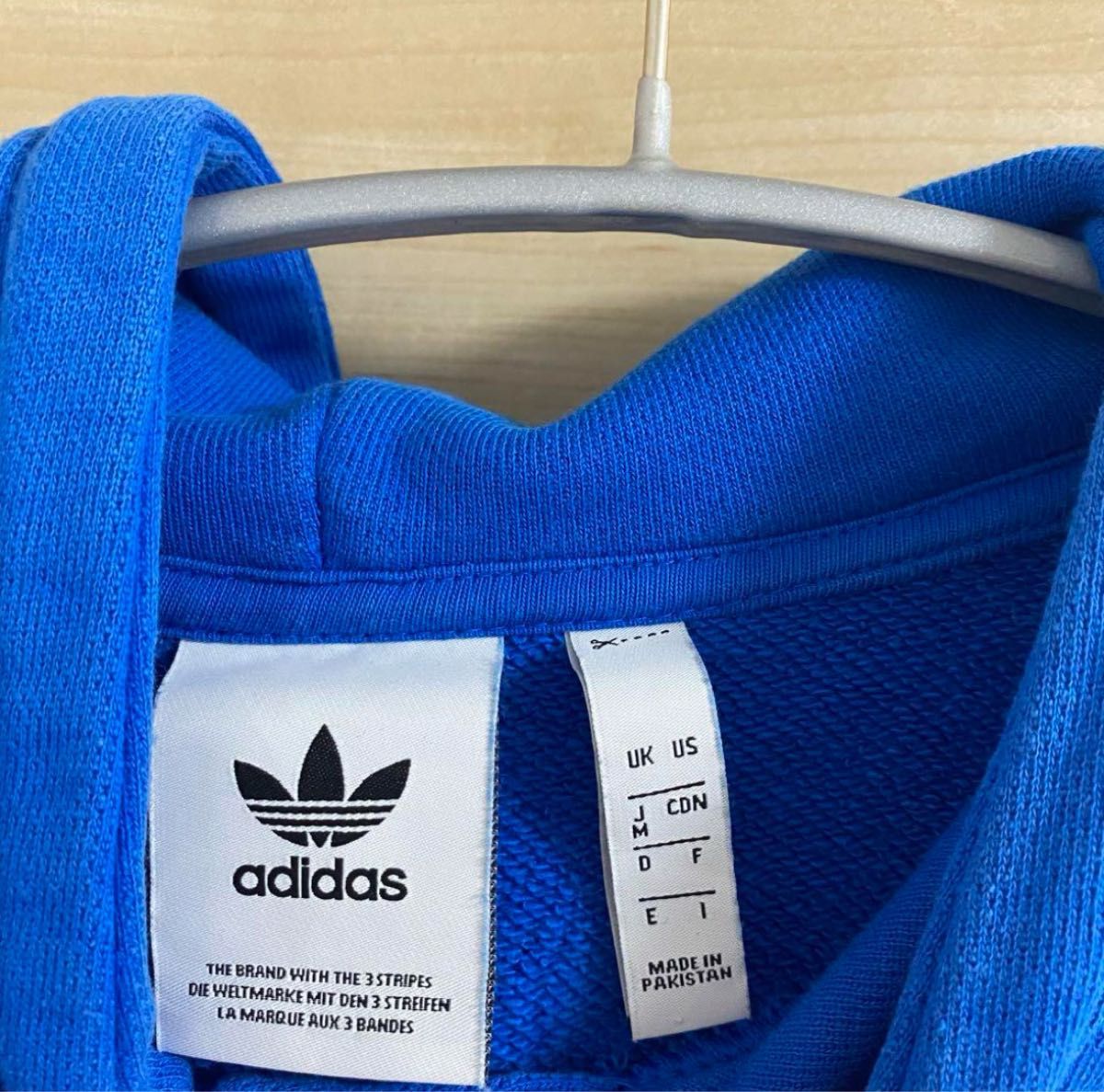 adidas originals ブルー パーカー 古着 スウェット ビッグロゴ adidas originals ブルー パーカー 古着 スウェット ビッグロゴ