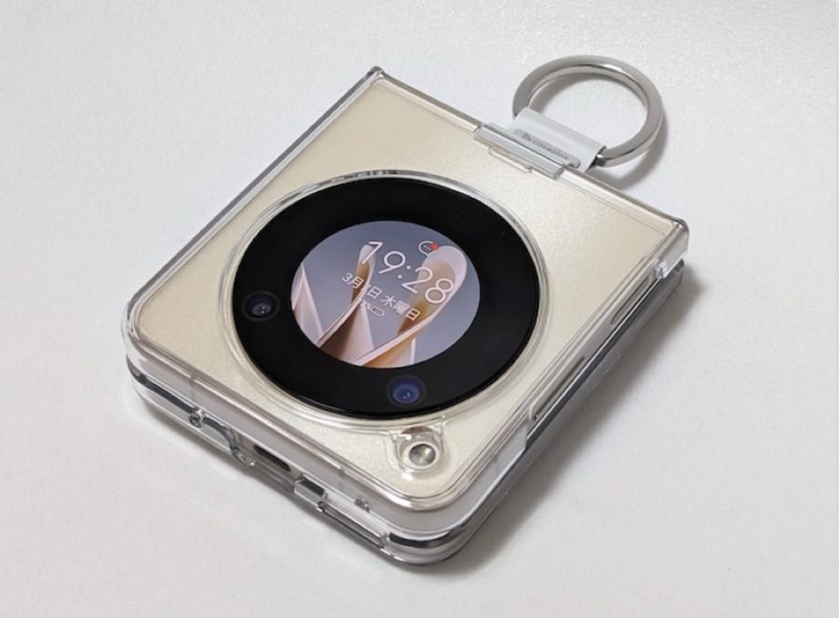 新品・未使用】Libero Flip A304ZT ゴールド折りたたみスマホ 新品・未使用】Libero Flip A304ZT ゴールド折りたたみスマホ