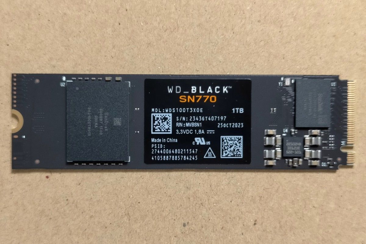 年始セール Western Digital 内蔵SSD 1TB WD Black SN770 PCIe 4 年始セール Western Digital 内蔵SSD 1TB WD Black SN770 PCIe 4