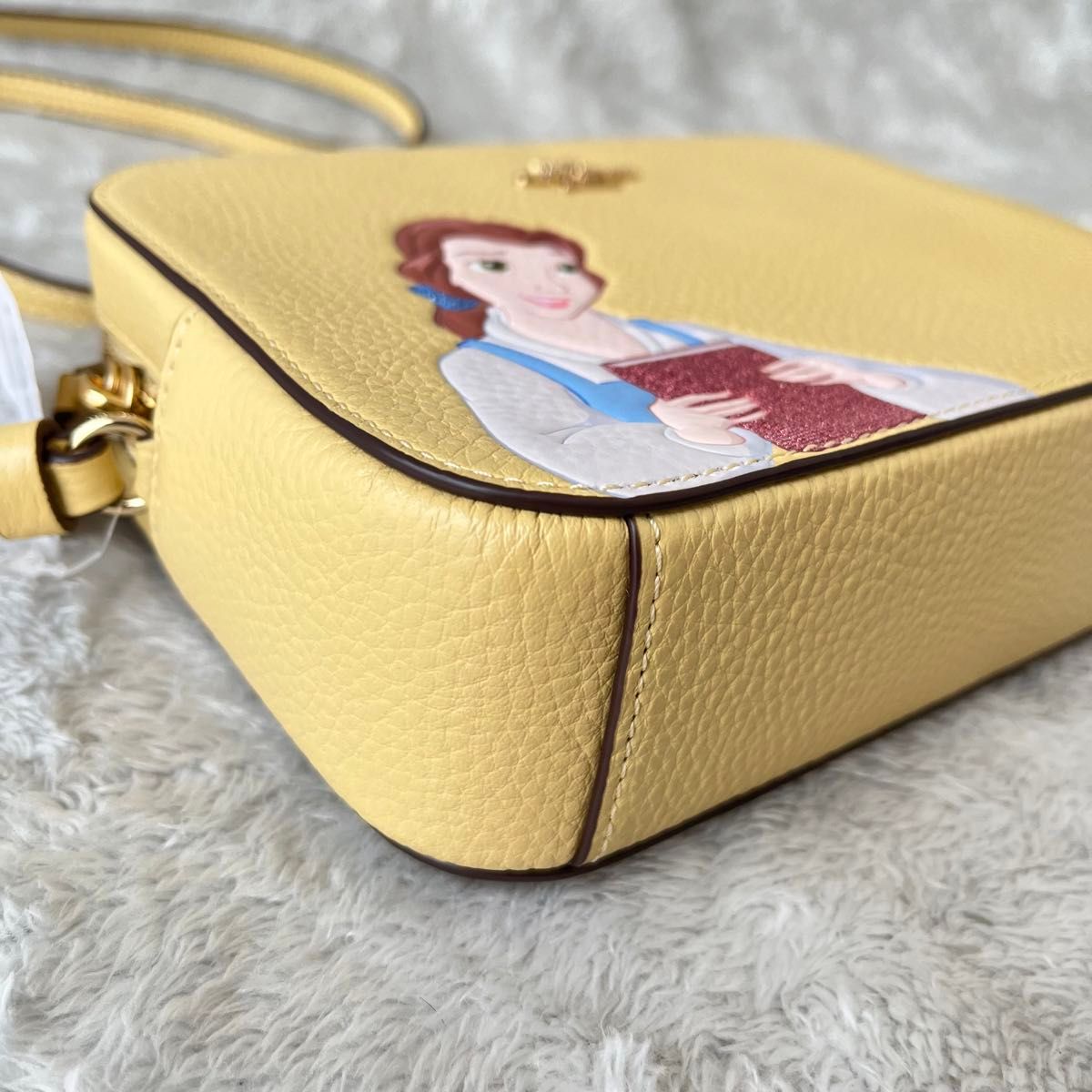 タグ付き未使用品】 COACH コーチ ショルダーバッグ カメラ タグ付き未使用品】 COACH コーチ ショルダーバッグ カメラ