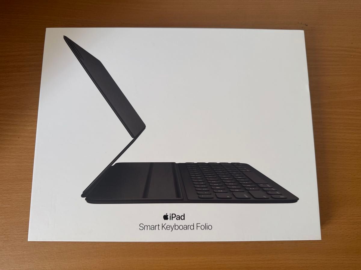 ほぼ新品】Smart Keyboard Folio for iPad Pro 12 9インチ(日本 ほぼ新品】Smart Keyboard Folio for iPad Pro 12 9インチ(日本