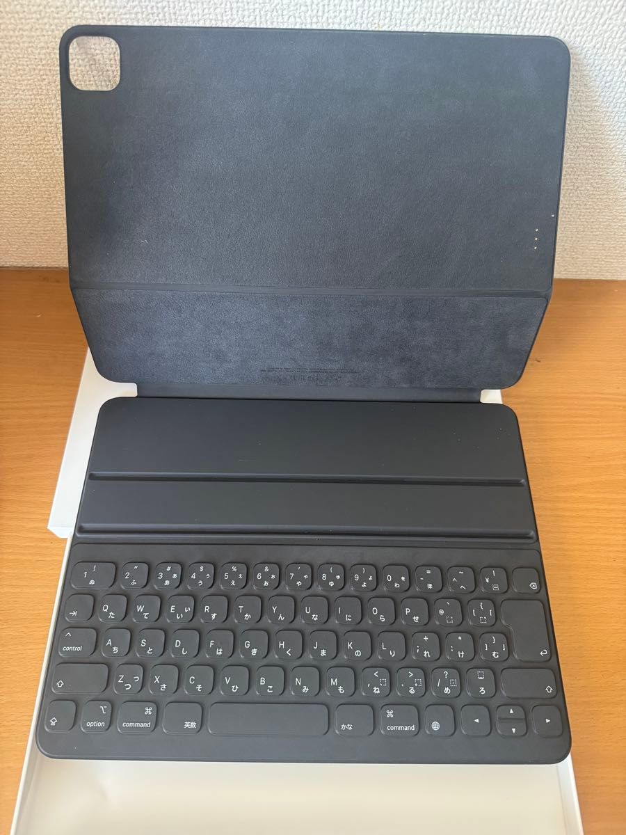 ほぼ新品】Smart Keyboard Folio for iPad Pro 12 9インチ(日本 ほぼ新品】Smart Keyboard Folio for iPad Pro 12 9インチ(日本
