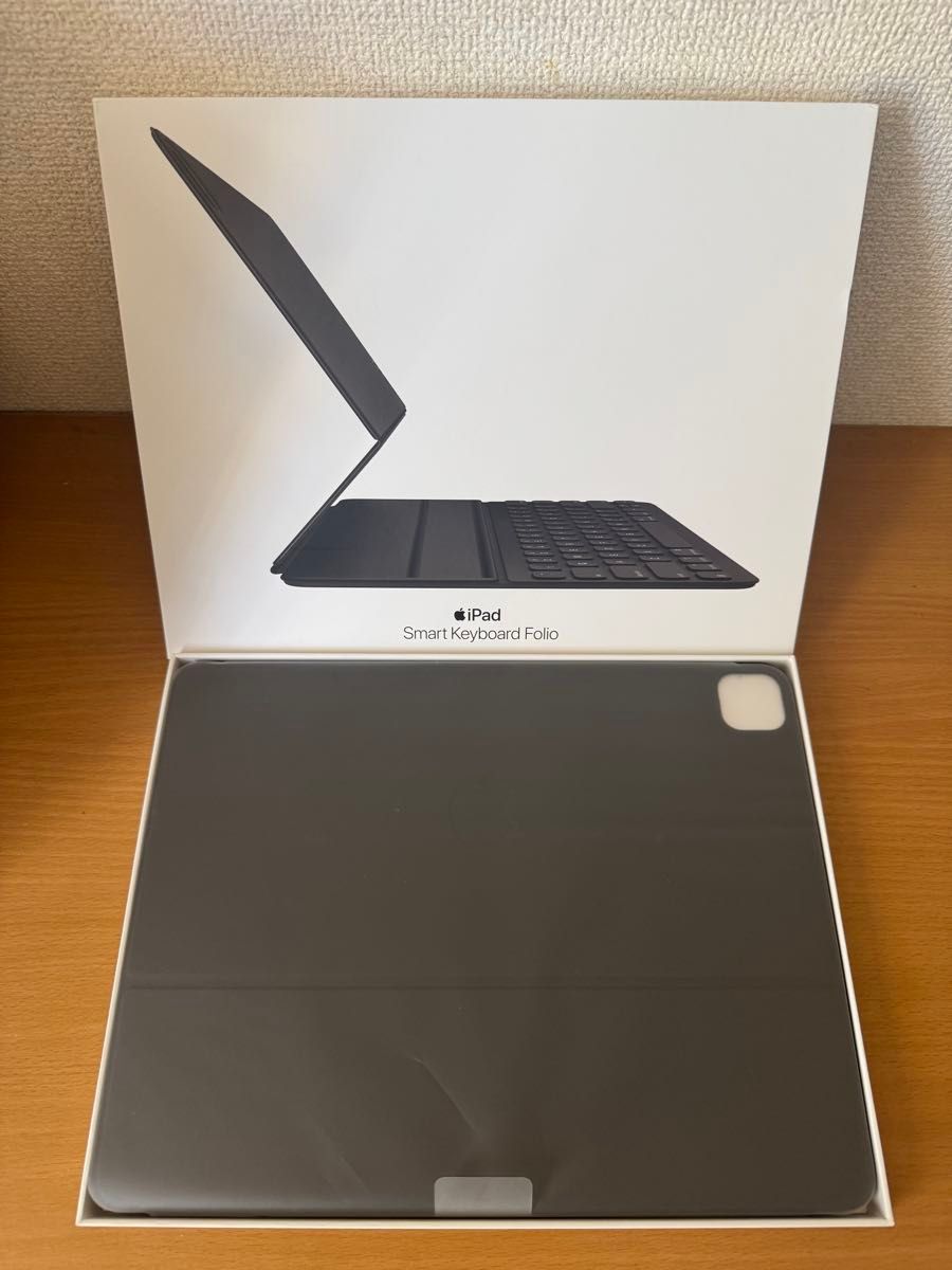 ほぼ新品】Smart Keyboard Folio for iPad Pro 12 9インチ(日本 ほぼ新品】Smart Keyboard Folio for iPad Pro 12 9インチ(日本