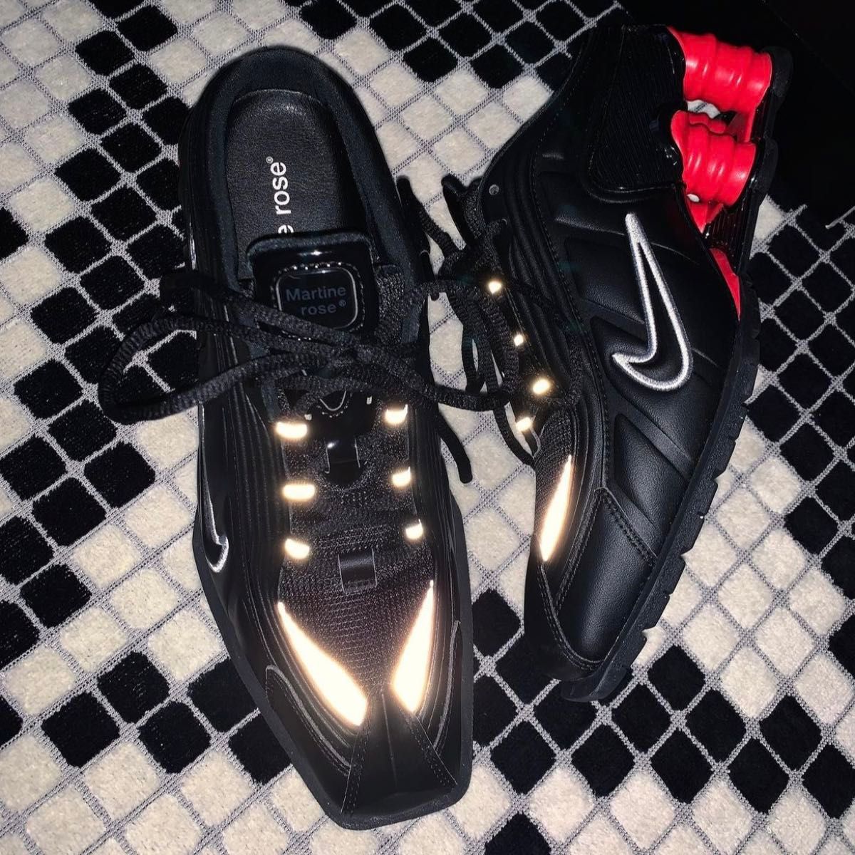 MARTINE ROSE × NIKE SHOX MR4|Yahoo!フリマ(旧PayPayフリマ) MARTINE ROSE × NIKE SHOX MR4|Yahoo!フリマ(旧PayPayフリマ)