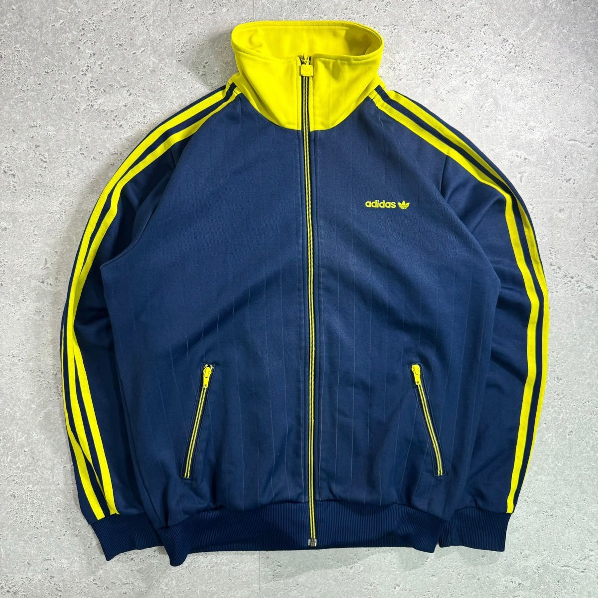 希少】adidas 00s トラックジャケット ジャージ ネイビー 希少】adidas 00s トラックジャケット ジャージ ネイビー