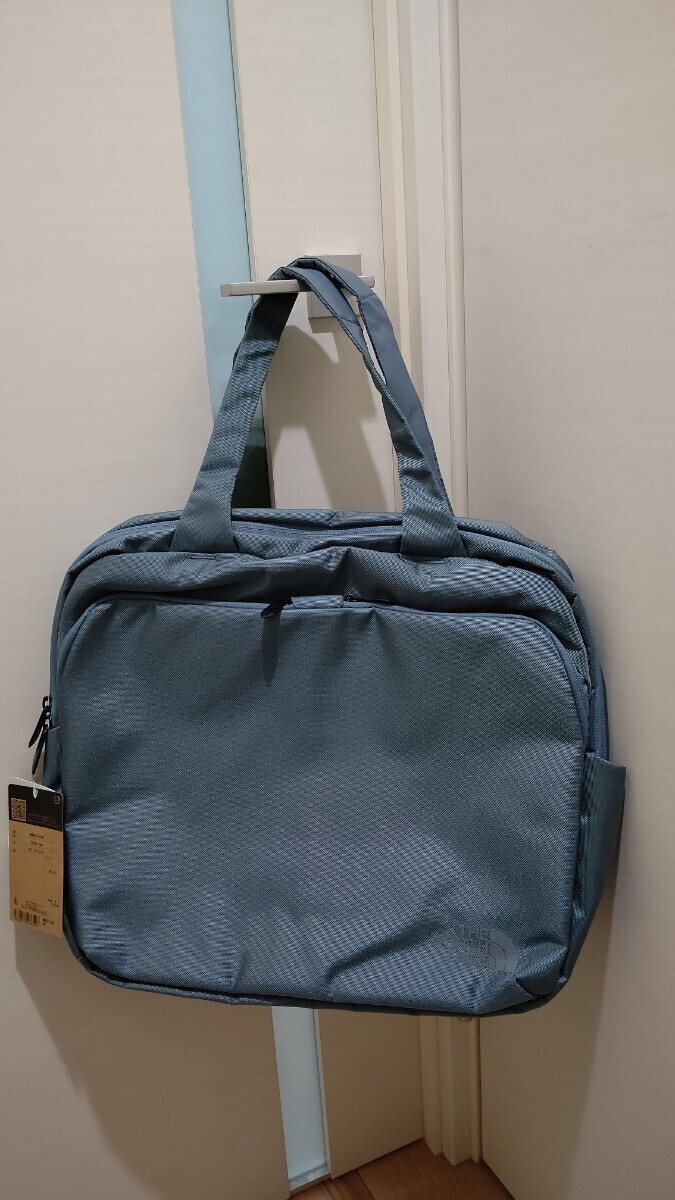 新品 タグ 未使用 NORTH FACE ノース フェイス バッグ SHUTTLE 新品 タグ 未使用 NORTH FACE ノース フェイス バッグ SHUTTLE