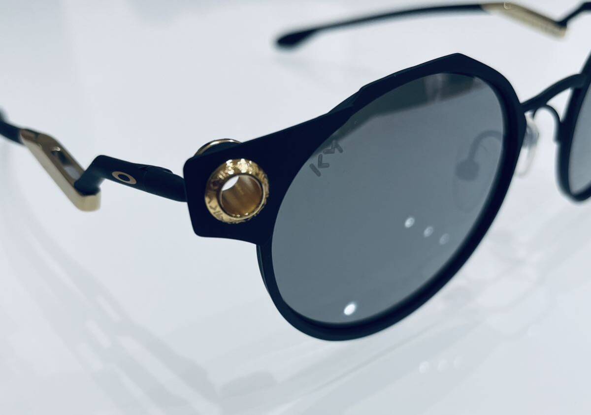 激レア 5万 Oakley レアルマドリー エムバペ モデル オークリー 激レア 5万 Oakley レアルマドリー エムバペ モデル オークリー