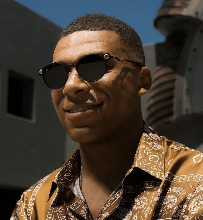 激レア 5万 Oakley レアルマドリー エムバペ モデル オークリー 激レア 5万 Oakley レアルマドリー エムバペ モデル オークリー