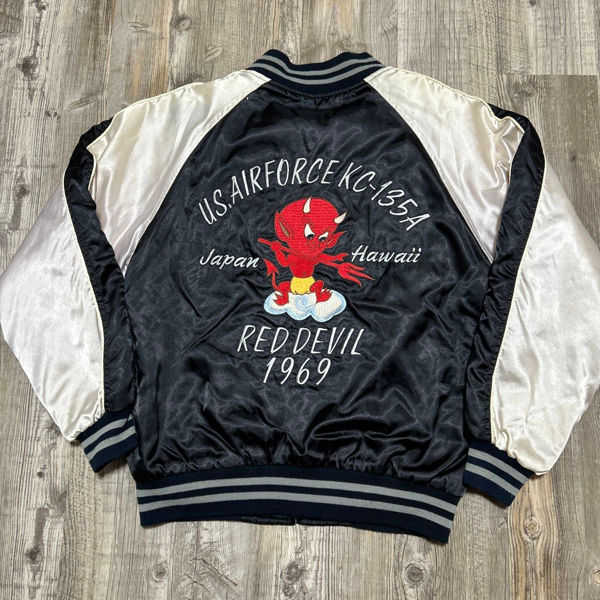 Pia Lund スカジャン デッドマン レッドデビル ヴィンテージ90s Pia Lund スカジャン デッドマン レッドデビル ヴィンテージ90s